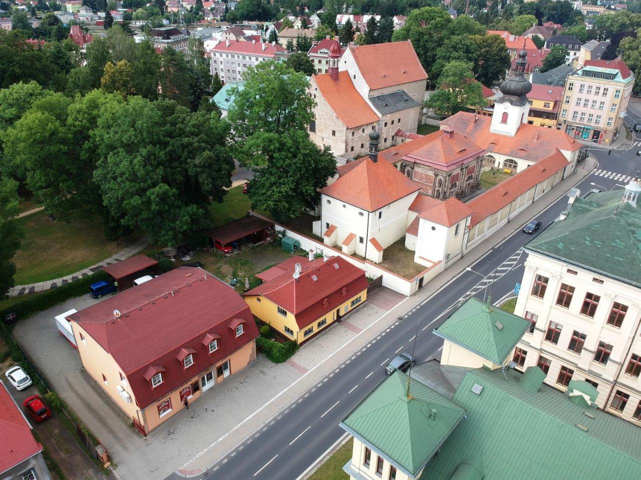 Apartman Pod Klasterem Rumburk Luaran gambar